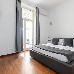 Apartment Art House Centro Storico Luxury, Rome